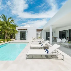 Tradewinds Villa
